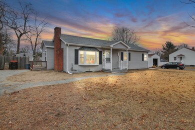 62 Annable St, Feeding Hills, MA 01030 - photo 3