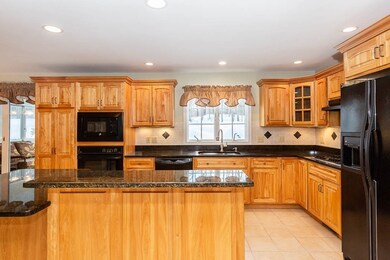 6 Mulberry St, Groveland, MA 01834 - photo 5