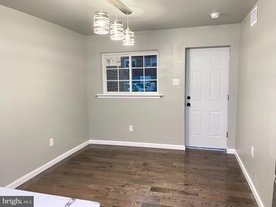 1207 Macarthur Dr, Camden, NJ 08104 - photo 2