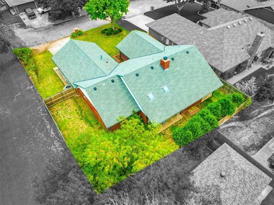 Aerial view of property and surrounding area