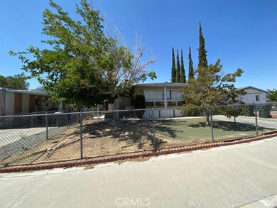 16729 Pebble Beach Dr, Victorville, CA 92395 - photo 2