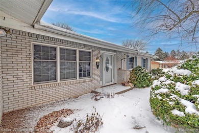 3510 W Orchard Dr, Metamora, MI 48455 - photo 2