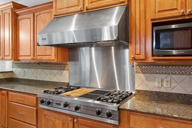 152 Maple Bluff Rd, Stevens Point, WI 54482 - photo 6