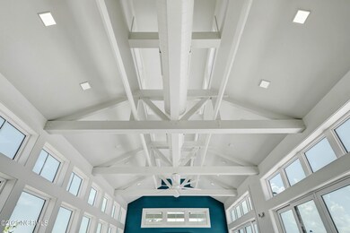 8212 Moss St, Wilmington, NC 28403 - photo 5