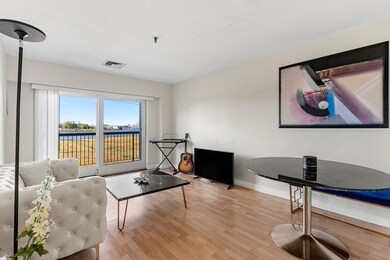 Edgewater Place Condominiums unit 307, Quincy, MA 02171 - photo 2