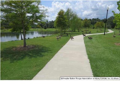 PARDS Park across the street from Lakes at North P