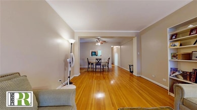 902 Ocean Pkwy unit 3F, Brooklyn, NY 11230 - photo 3