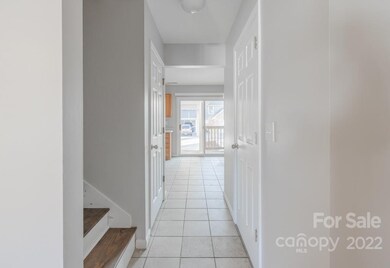 100 Rotunda Cir, Asheville, NC 28806 - photo 6