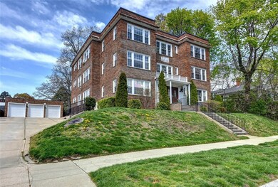 124 Blackstone Blvd unit 2, Providence, RI 02906 - photo 3