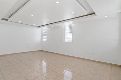 Almendro Los Colobos Park unit AA27, Carolina, PR 00987 - photo 4