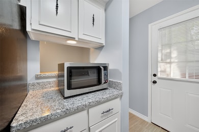 9303 Hammerly Blvd unit 204, Houston, TX 77080 - photo 7