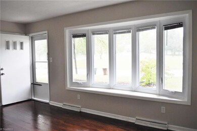 1411 W Meadowview Rd, Greensboro, NC 27403 - photo 3