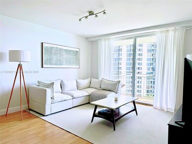 Isola Brickell Key unit 1405, Miami, FL 33131 - photo 2