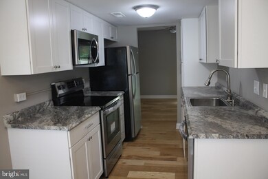 327 Elderwood Ct, Annapolis, MD 21409 - photo 4