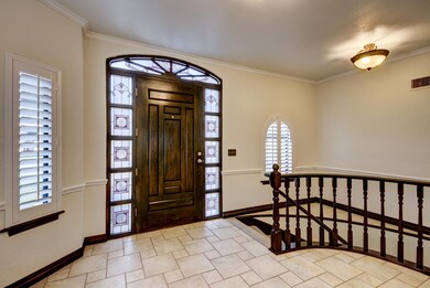 1901 E Cypress Tree Dr-9