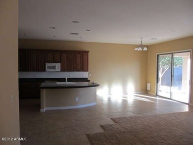 023-362689-Great Room to Kitchen