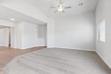 13736 Lago Vista Ave, Horizon City, TX 79928 - photo 6