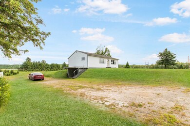 858 Vt Route 114, Canaan, VT 05903 - photo 2