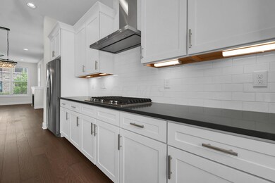 10-web-or-mls-950-pullman-pl