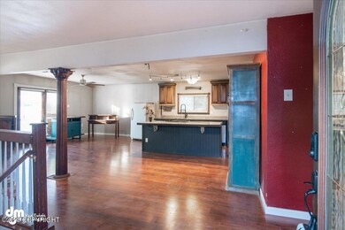 03-Living Room_ELI01108-HDR