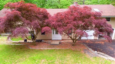 4 Surrey Ln, Merrimack, NH 03054 - photo 5