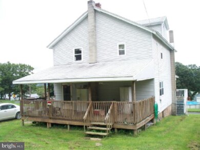 19 Bungalow St, Ashland, PA 17921 - photo 2