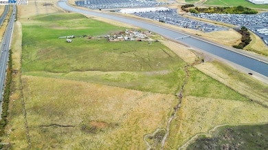 25559 International Pkwy, Tracy, CA 95377 - photo 5