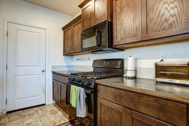 2523 NW Ivy Way-6