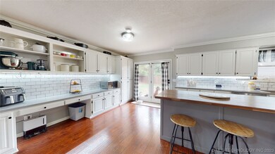 601 Nelson Ln, McAlester, OK 74501 - photo 7