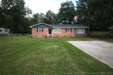 7562 Carrollburg Dr, Fayetteville, NC 28303 - photo 2