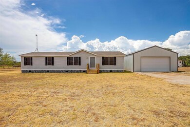 351 Big Salty Dr, Springtown, TX 76082 - photo 2