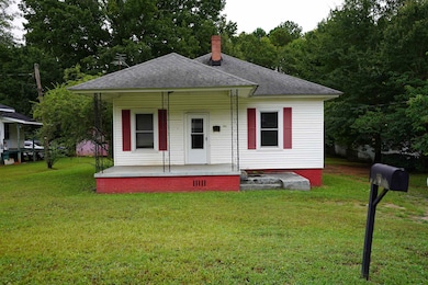 17 Gallon St, Laurens, SC 29360 - photo 2