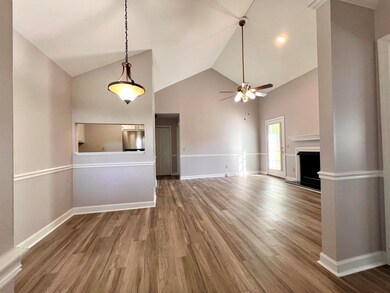 199 Tyler Ave unit 4, Harrodsburg, KY 40330 - photo 2