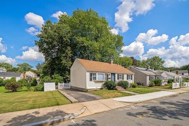 104 Salman St, West Roxbury, MA 02132 - photo 2