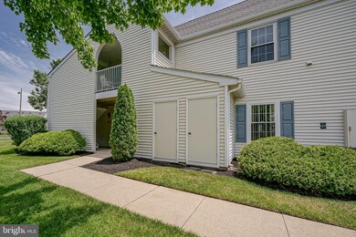 2202B Toddsbury Ct unit 2202B, Mount Laurel, NJ 08054 - photo 2