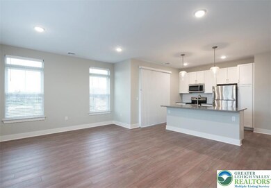 2295 Lafayette Park Dr unit A4, Easton, PA 18040 - photo 5