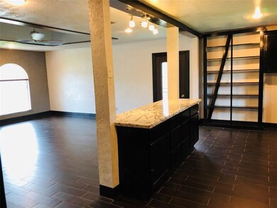 6374 French Chateau Dr, Houston, TX 77088 - photo 4