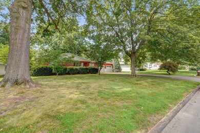 812 W Riverside St-3