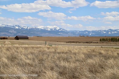 284 Parsons Rd, Driggs, ID 83422 - photo 7