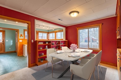 V dining room 1