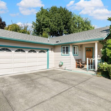 2884 Galaxy Way, Grants Pass, OR 97527 - photo 5