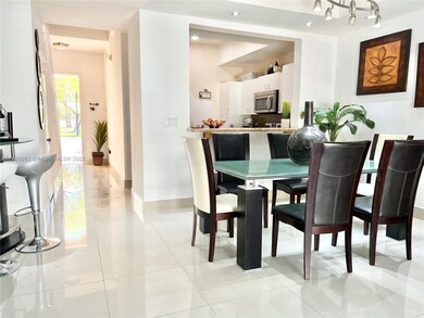 11065 NW 43rd Ln, Doral, FL 33178 - photo 3