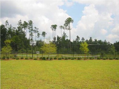 11/L Dahoon Dr unit 11/L, Pensacola, FL 32526 - photo 3