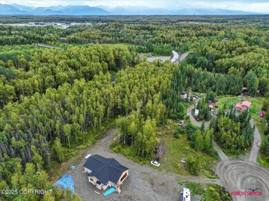 755 N Irish Setter Cir, Meadow Lakes, AK 99654 - photo 3