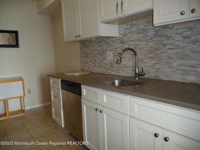 200 Portland Rd unit A-13, Highlands, NJ 07732 - photo 6