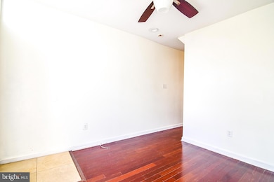 324 W 29th St, Baltimore, MD 21211 - photo 5
