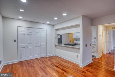 405 Waters Edge Dr unit 56, Newark, DE 19702 - photo 2