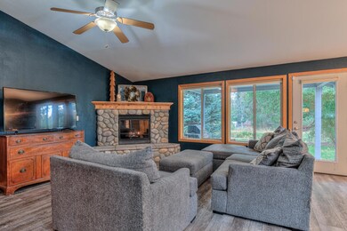 2662 SW 27th St, Redmond, OR 97756 - photo 3