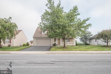 563 W Conestoga St, New Holland, PA 17557 - photo 5