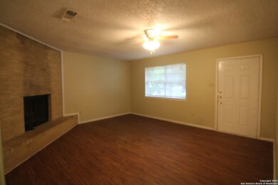 501 Buttercup, New Braunfels, TX 78130 - photo 2